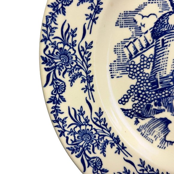 Vintage Royal C 52 Underglaze China Blue Windmill Pattern 9" Luncheon Plate - Picture 4 of 7